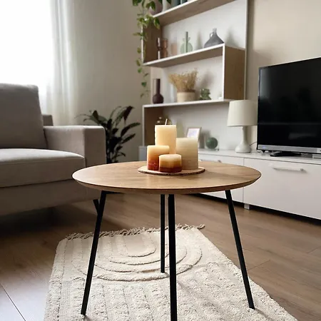 Pastel アパート ティラナ